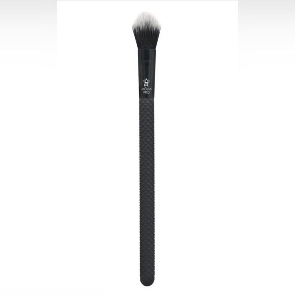Moda Pro BMX-265 Glow Brush - Picture 1 of 4